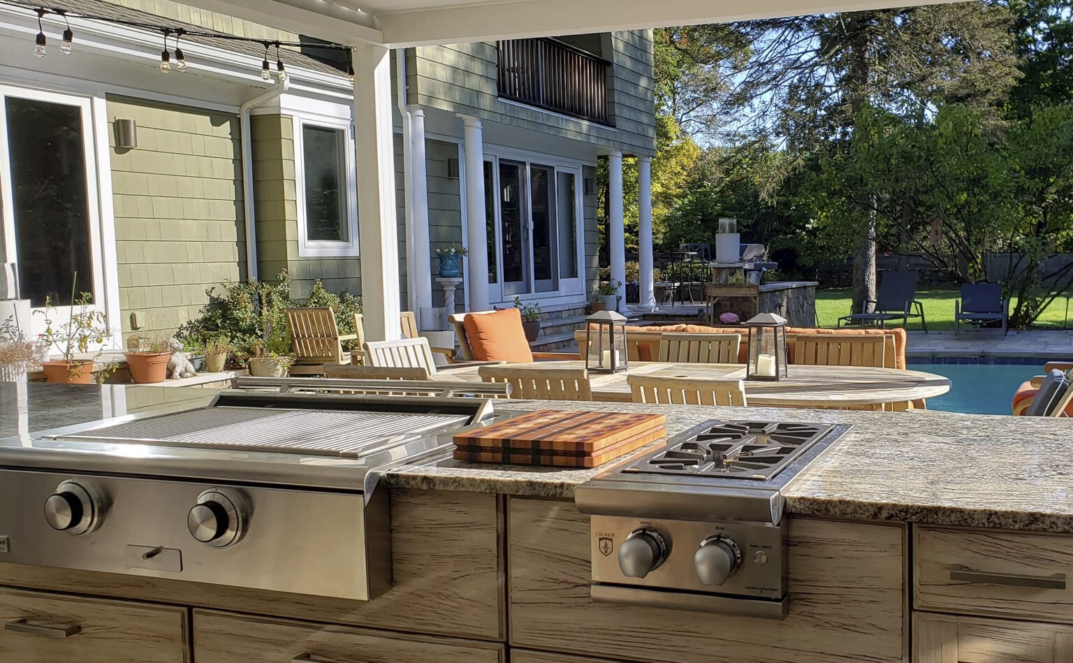 Outdoor Kitchen Design Store (Featured Installation: Southampton, NY)